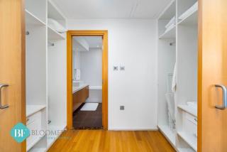 Bloomfields Stylish 1br In Al Raha Beach - 1