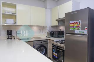 Bloomfields Cozy 1BR Iris Amber - 1