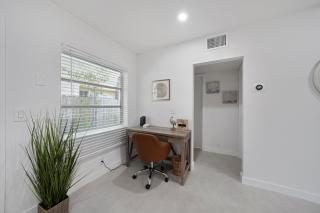 Lovely 1 Bedroom - Just Beachy Unit 2 - Fort Lauderdale - 2