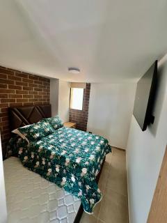 Hermoso Apartamento con excelente ubicación en Sabaneta - Sabaneta - 1