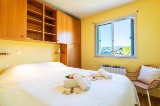 LE JARDIN BLEU AP4388 By Riviera Holiday Homes - 1