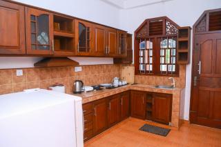 Tharu Villa and Restaurant - Galle - 9