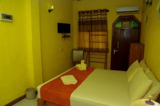 Tharu Villa and Restaurant - Galle - 1