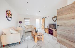 Pet Friendly Home In Charnois With Wifi - - 8