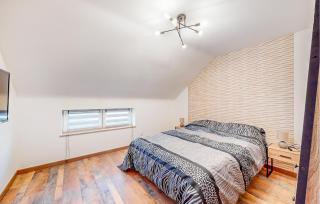 Pet Friendly Home In Charnois With Wifi - - 3