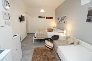 Summer Room- Fronte Spiaggia - La Caletta - 9