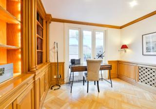 Exclusive Knightsbridge Townhouse with Parking - Londra - 8