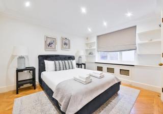 Exclusive Knightsbridge Townhouse with Parking - Londra - 3