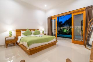 Lasterra - New Stylish Villa with Huge Pool - Steps from the Beach & Ultimate Luxury - Uluwatu - 3