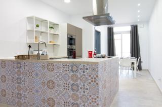 Sandstone Apartment 19 - 4