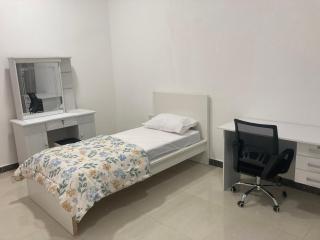 Reema Rooms 2 - 5