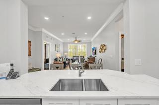 Serene 3 Bedroom Retreat in Orlando6494 - 2