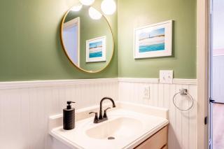 Pensacola Cottage - King Bed - Mins from Beaches & Downtown - Pensacola - 5