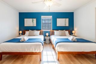 Pensacola Cottage - King Bed - Mins from Beaches & Downtown - 3