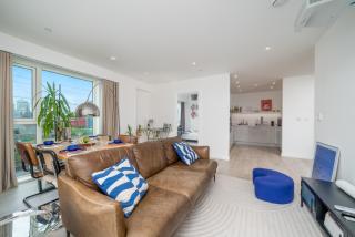 Waterview apartments with ultra fast wifi close to Excel and O2, corporates and contractors welcome - 9