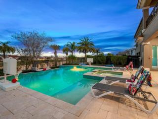 Modern 6 Bedroom Gem in Orlando6543 - 5