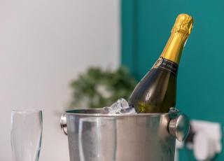 Winchester City Centre Flat Sleeps 6 Free Parking - Winchester - 3