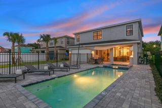 Orlandos Gem: 6 Bedroom Villa6605 - 6