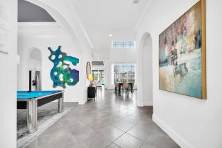 Modern Oasis in a Tropical Paradise6612 - 3