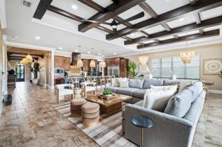 Stunning 8 BR Villa Retreat in Orlando6639 - 3