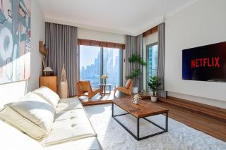 Classy 2BR Burj View Spacious Apt - 6