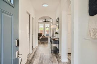 Cozy Family Retreat - Pet Friendly - 5