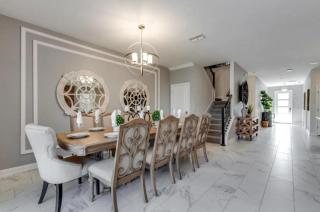 Spacious 8 Bedroom Villa in Orlando6665 - 6