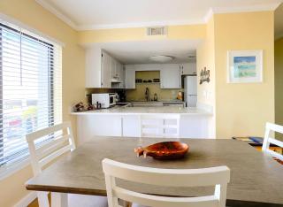 Island Sunrise 360 by ALBVR - Come see the beautiful updates and views from this condo! - Gulf Shores - 4