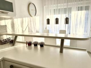 Colorful Central Apartment in Maribor - Maribor - 6