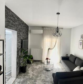 Bright house,12minutes from the Aristotelous square - 4