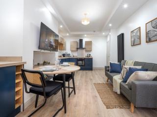 Boho Flat New Brighton, free WiFi and parking - New Brighton - 9