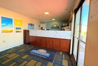 Days Inn by Wyndham Hannibal - Hannibal - 9