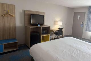 Days Inn by Wyndham Hannibal - Hannibal - 6