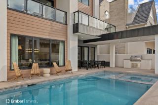 Modern Oasis at Desert Color (by Ember Stays) - 9