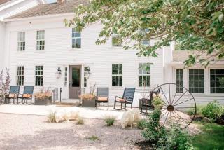 Shelter Harbor Inn - Westerly - 0