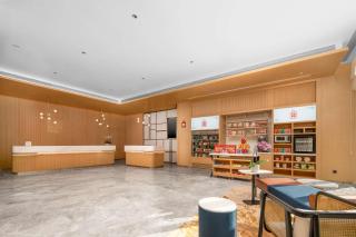 Hilton Garden Inn Xuzhou Pengcheng Square - 1