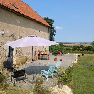 Domaine Lavau - Gîte L'Artisane - Néret - 0
