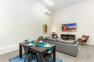 Avalon Havasu Pool Spa Playground Sleeps 20 - Lake Havasu City - 2
