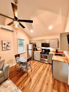Romantic Port Royal Retreat. Pets Yes - Port Royal - 8