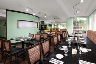 Holiday Inn & Suites San Mateo - SFO by IHG - 3