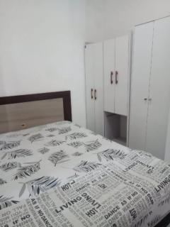 Apartamento 2 dormitórios com churrasqueira e varanda - 4