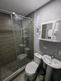 APARTAMENTO SUPREMAMENTE ESPACIOSO Cali 2do piso - Cali - 1