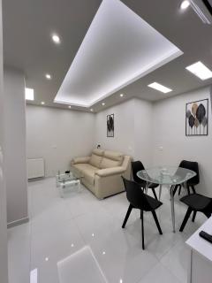 Hany's New Place - 6