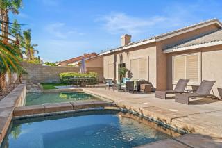 La Quinta Desert Haven Luxe Stay w Private Pool Hot Tub Pool Table - La Quinta - 0