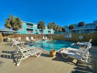 Lani Kai Village 210 by ALBVR - Beautiful Indirect Gulf Views from your Balcony! And great rates!!! - Gulf Shores - 9