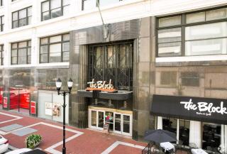 Free Parking- Stadium- Conv Center Skywalk #6 - 4