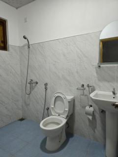 Orion Waves Hotel & Restaurant - 2