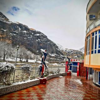 Qasri Kokcha Hotel هوتل قصر کوکچه - - 1