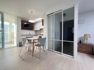 Pyeongnaehopyeong Station Small Apartment - 0