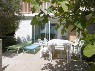 Accès direct plage - T2 avec piscine & parking à Gruissan - FR-1-796-52 - 3